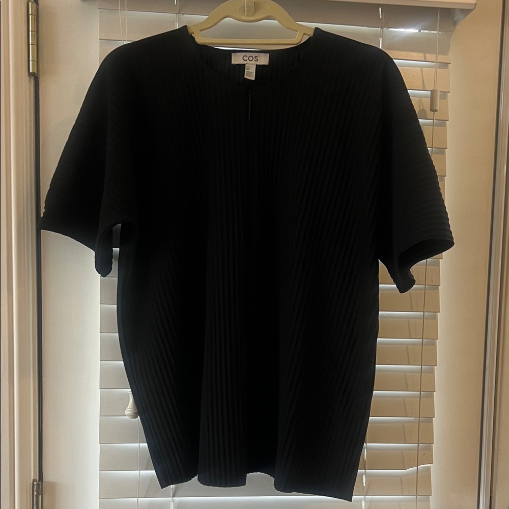 COS Black Ribbed Short-Sleeve Knit Top